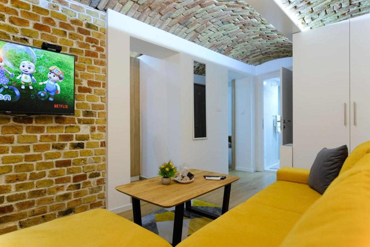 All Seasons Apartments Sarajevo With Free Parking Exterior photo