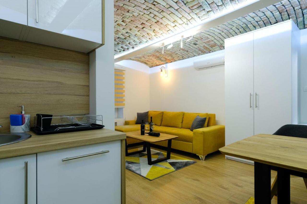 All Seasons Apartments Sarajevo With Free Parking Exterior photo