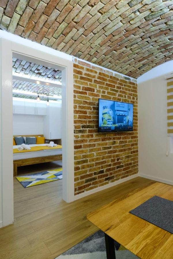 All Seasons Apartments Sarajevo With Free Parking Exterior photo