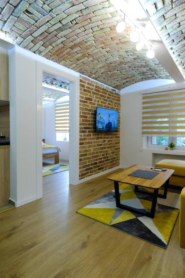 All Seasons Apartments Sarajevo With Free Parking Exterior photo